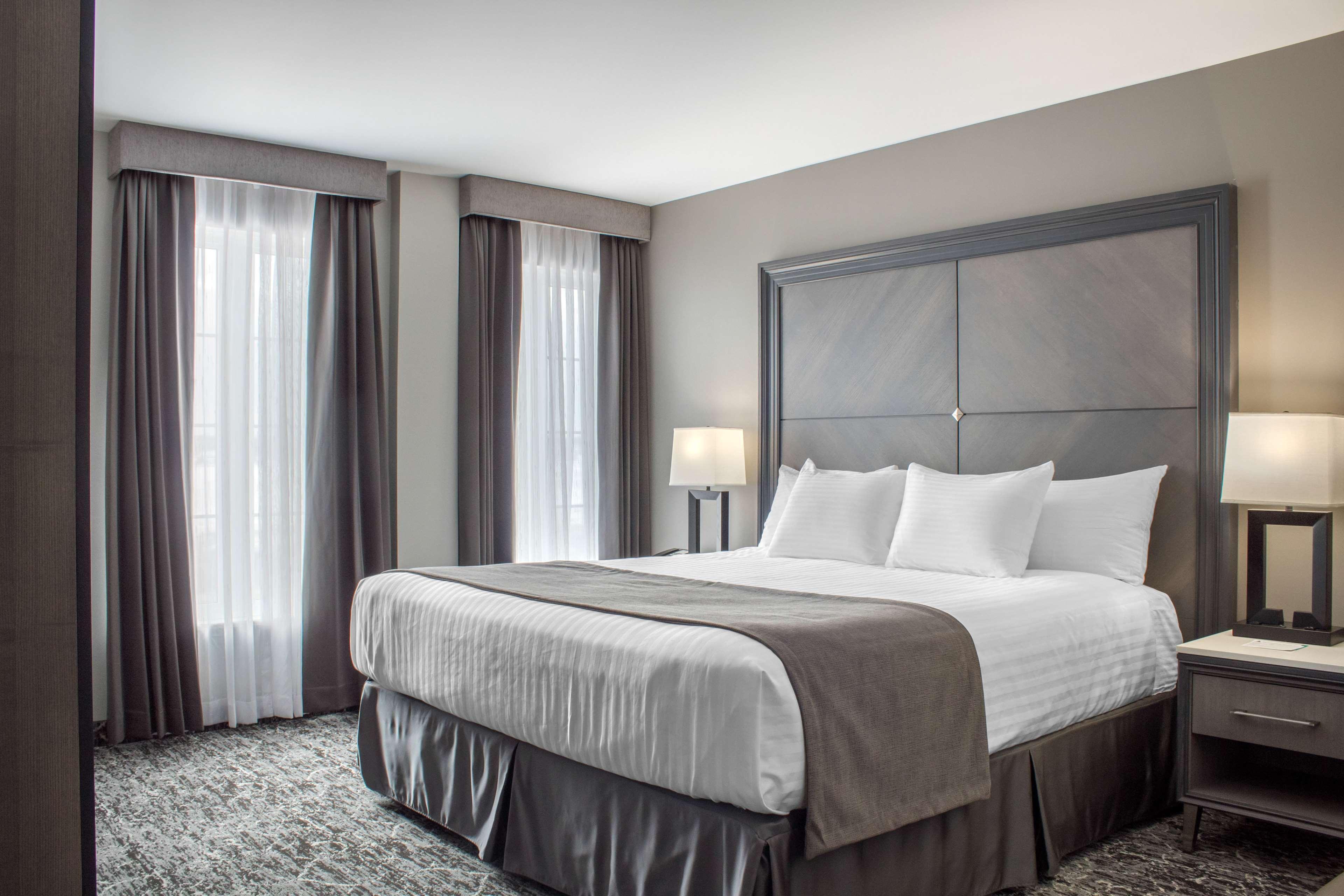 Chateau Moncton Trademark Collection By Wyndham Exteriér fotografie